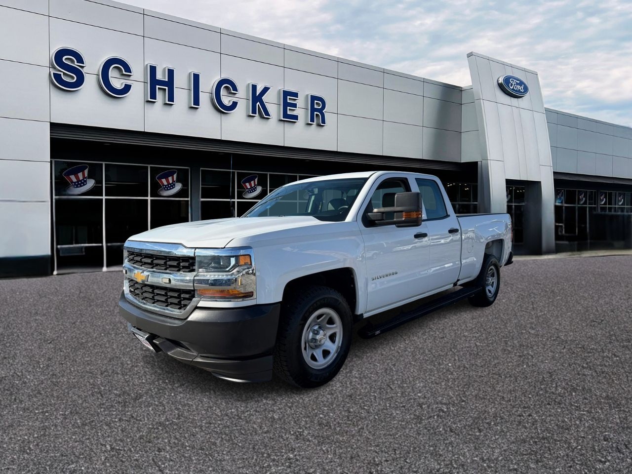 Chevrolet Silverado 1500 Vehicle Full-screen Gallery Image 04