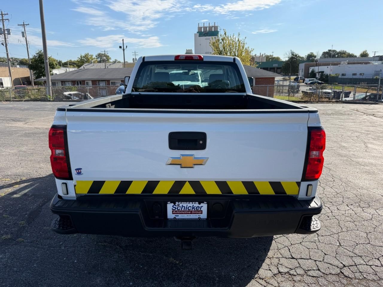 Chevrolet Silverado 1500 Vehicle Full-screen Gallery Image 08