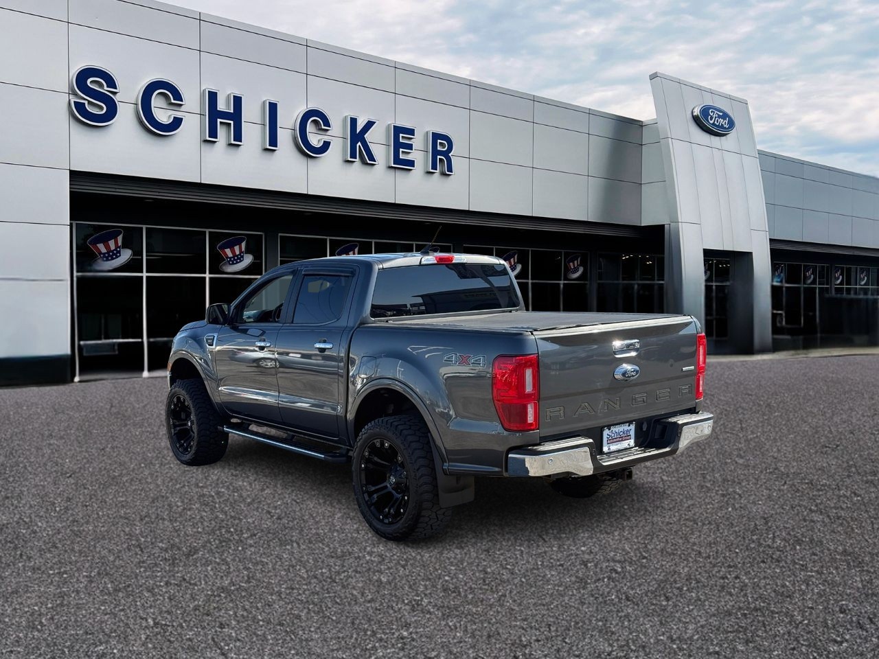 Ford Ranger Vehicle Full-screen Gallery Image 03