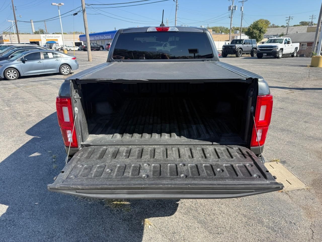 Ford Ranger Vehicle Full-screen Gallery Image 07