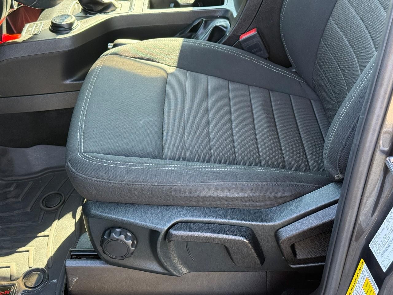 Ford Ranger Vehicle Full-screen Gallery Image 17