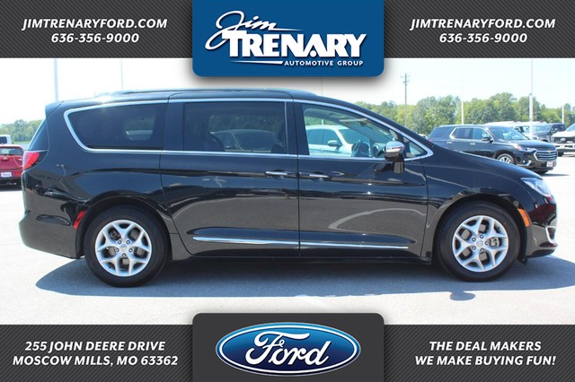 more details - chrysler pacifica
