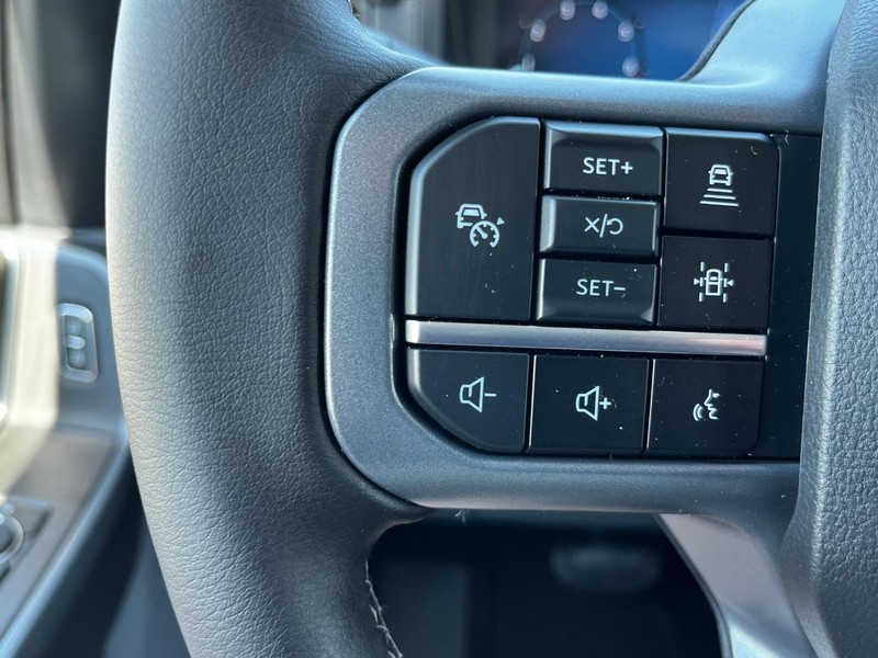 Ford F-150 Vehicle Image 10