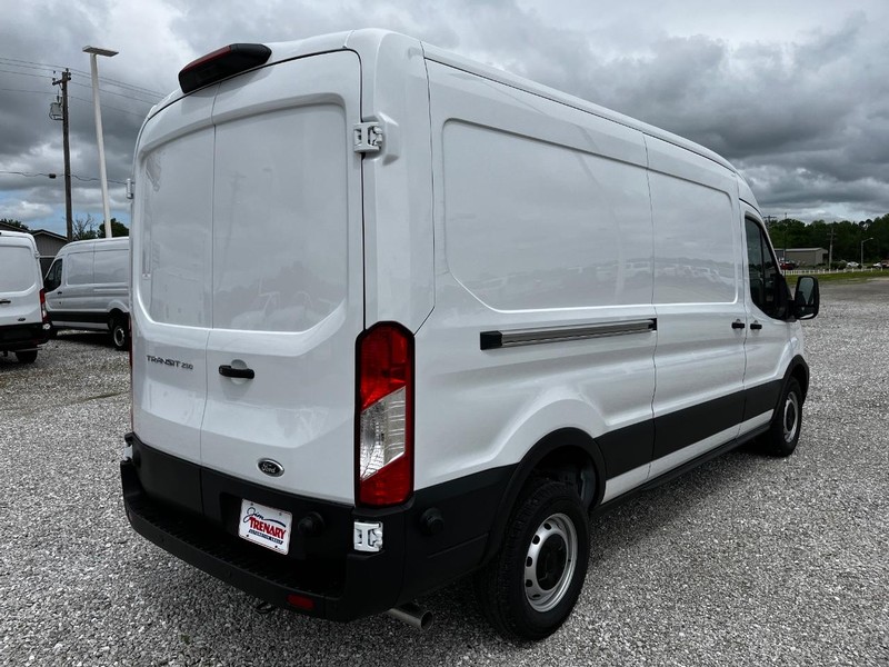Ford Transit Cargo Van Vehicle Image 03