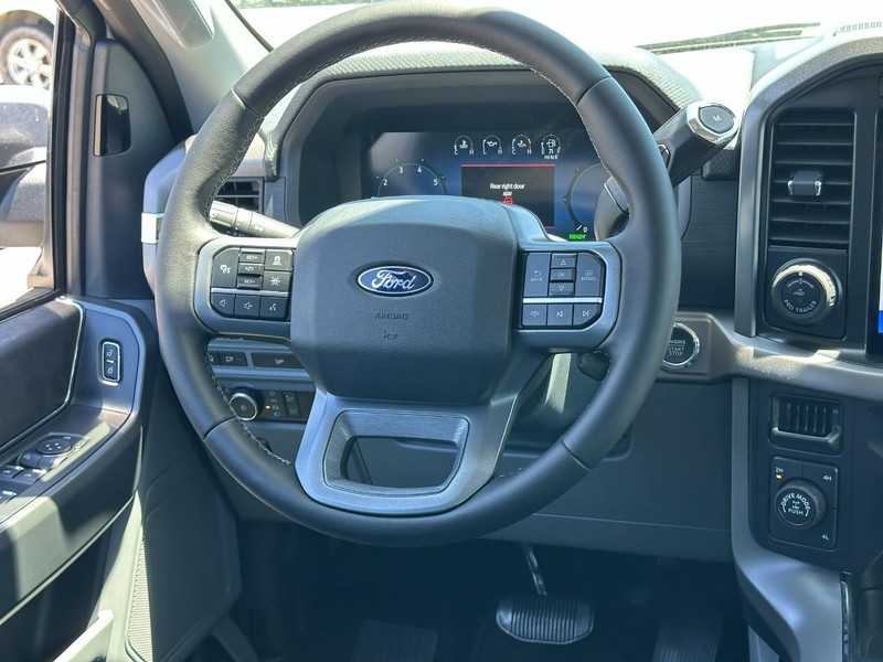 Ford F-150 Vehicle Image 06