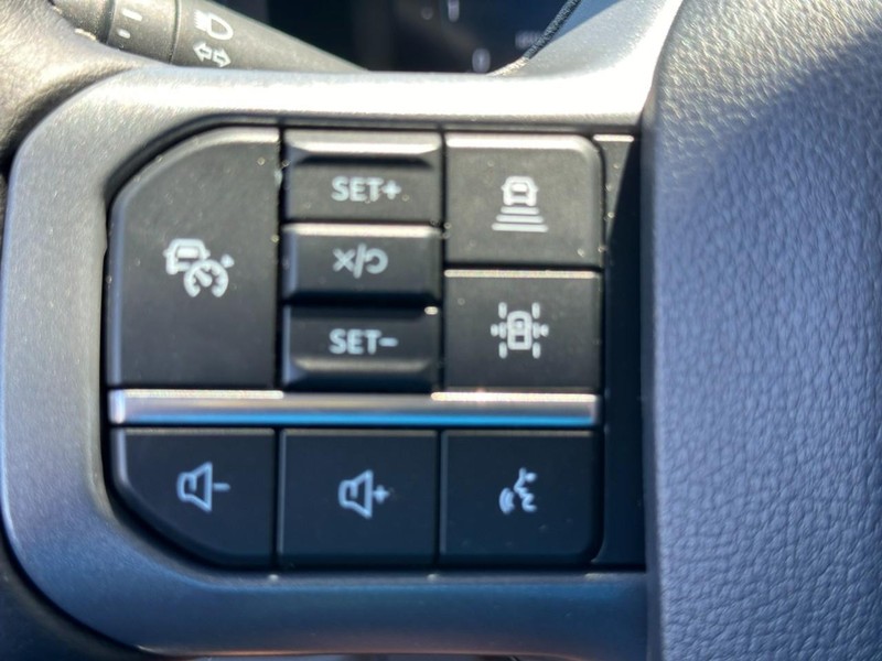 Ford F-150 Vehicle Image 11