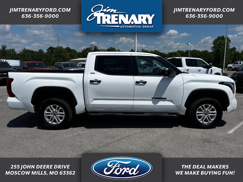 Used 2022 Toyota Tundra SR5 with VIN 5TFLA5DB5NX042908 for sale in Moscow Mills, MO