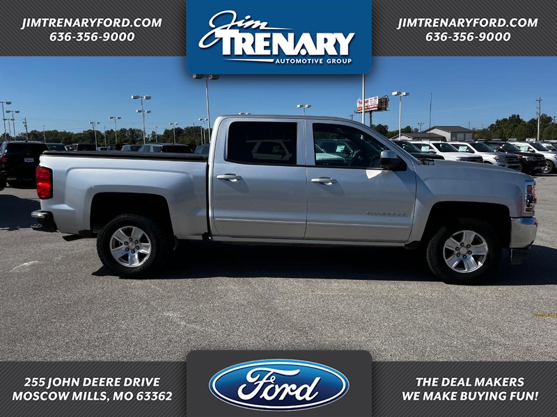 Used 2018 Chevrolet Silverado 1500 LT with VIN 3GCUKREH8JG498735 for sale in Moscow Mills, MO