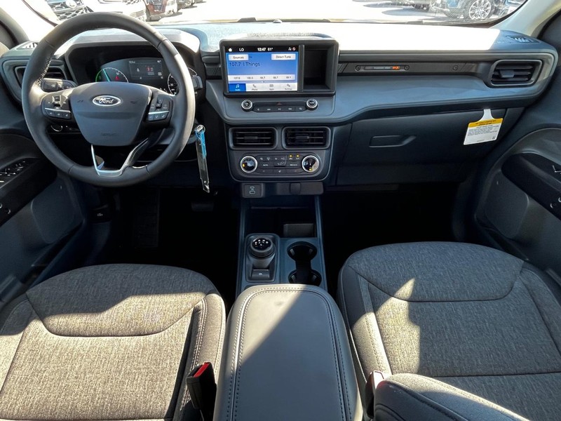 Ford Maverick Vehicle Image 05