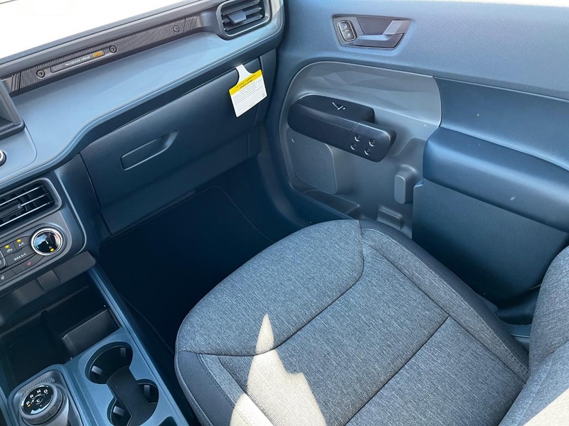 Ford Maverick Vehicle Image 07