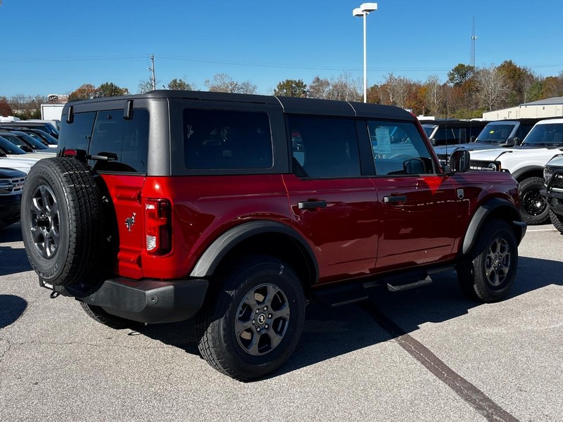 Ford Bronco Vehicle Image 03