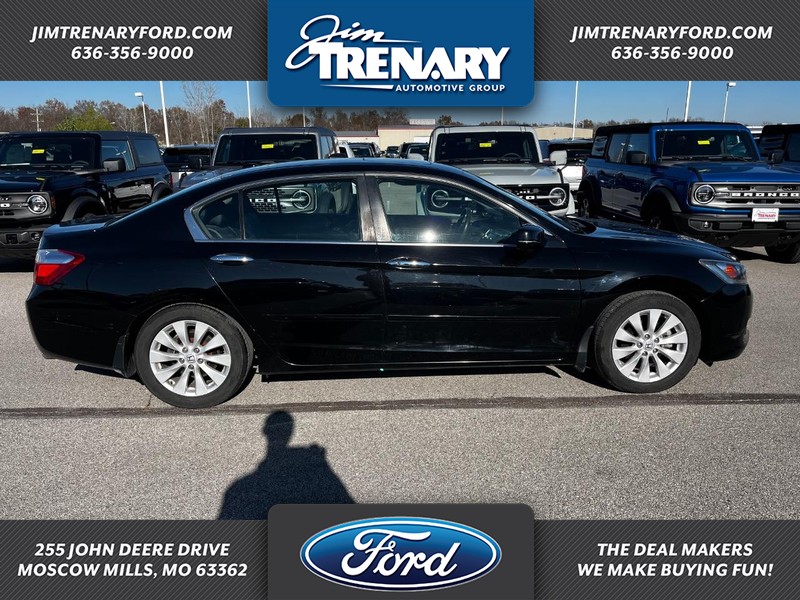 Used 2015 Honda Accord EX-L with VIN 1HGCR2F82FA020945 for sale in Moscow Mills, MO