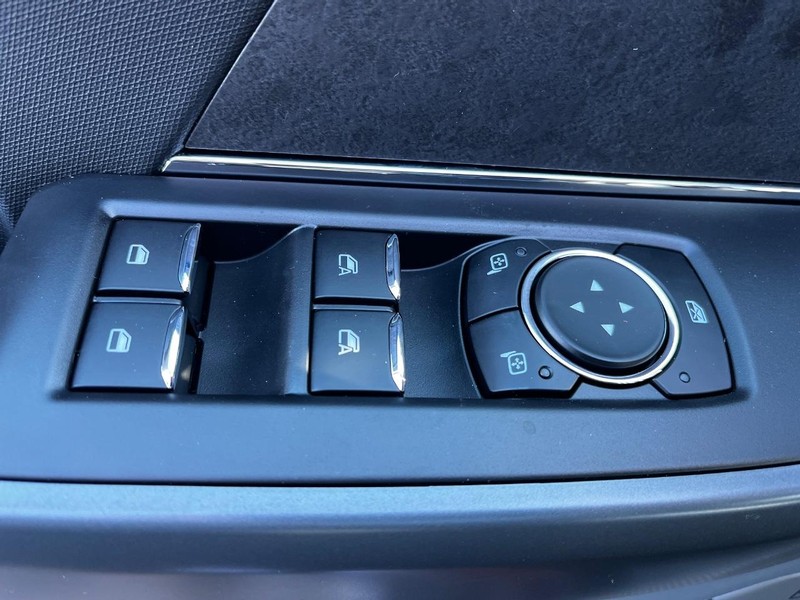 Ford F-150 Vehicle Image 09