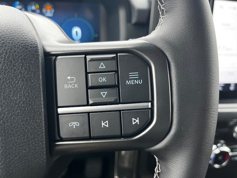 Ford F-150 Vehicle Image 12