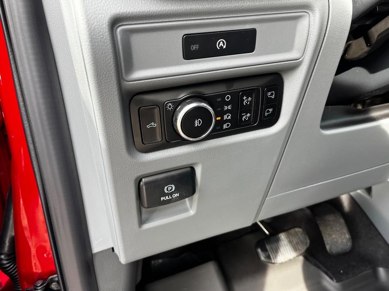 Ford F-150 Vehicle Image 10