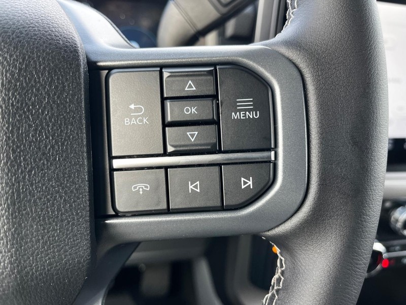 Ford F-150 Vehicle Image 12