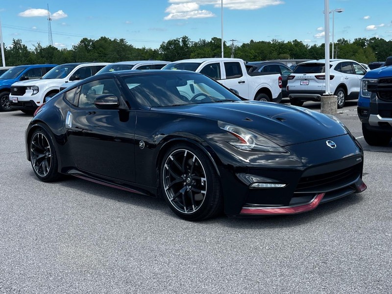 Nissan 370Z Vehicle Image 02
