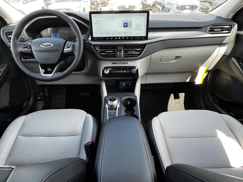 Ford Escape Vehicle Image 05