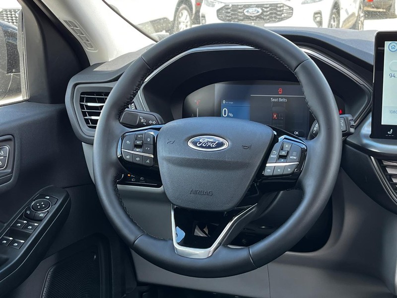 Ford Escape Vehicle Image 06