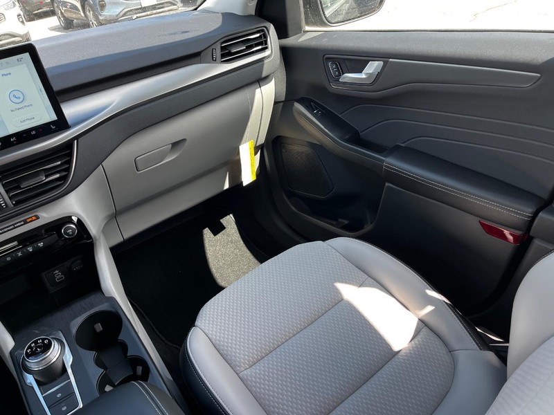 Ford Escape Vehicle Image 07