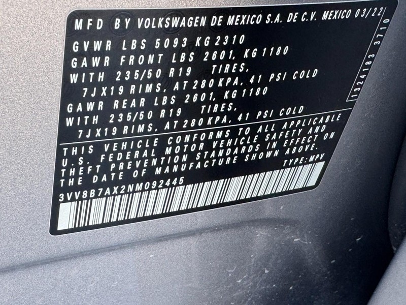 Volkswagen Tiguan Vehicle Image 28