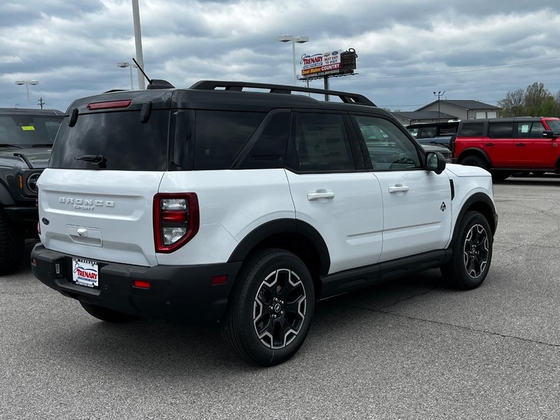 Ford Bronco Sport Vehicle Image 03