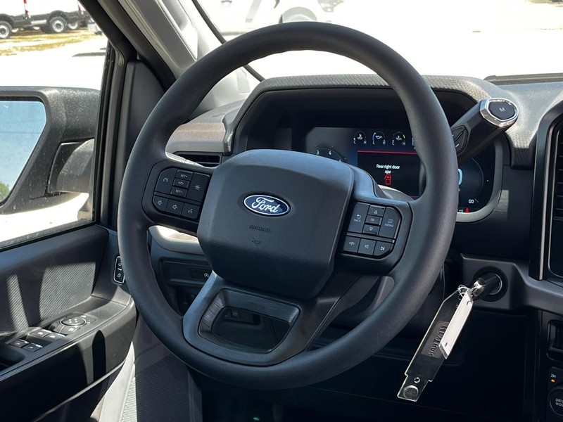 Ford F-150 Vehicle Image 06