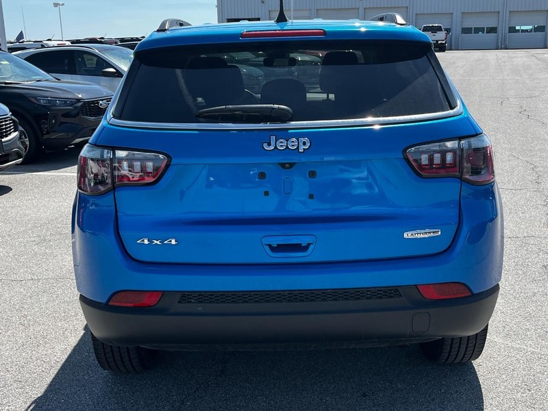 Jeep Compass Vehicle Image 04