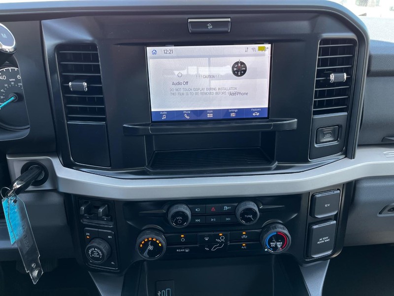 Ford Super Duty F-350 SRW Vehicle Image 14