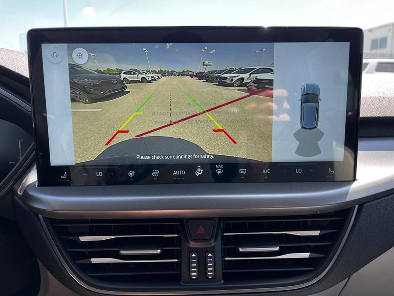 Ford Escape Vehicle Image 16