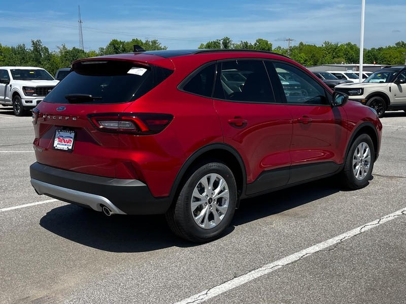 Ford Escape Vehicle Image 03