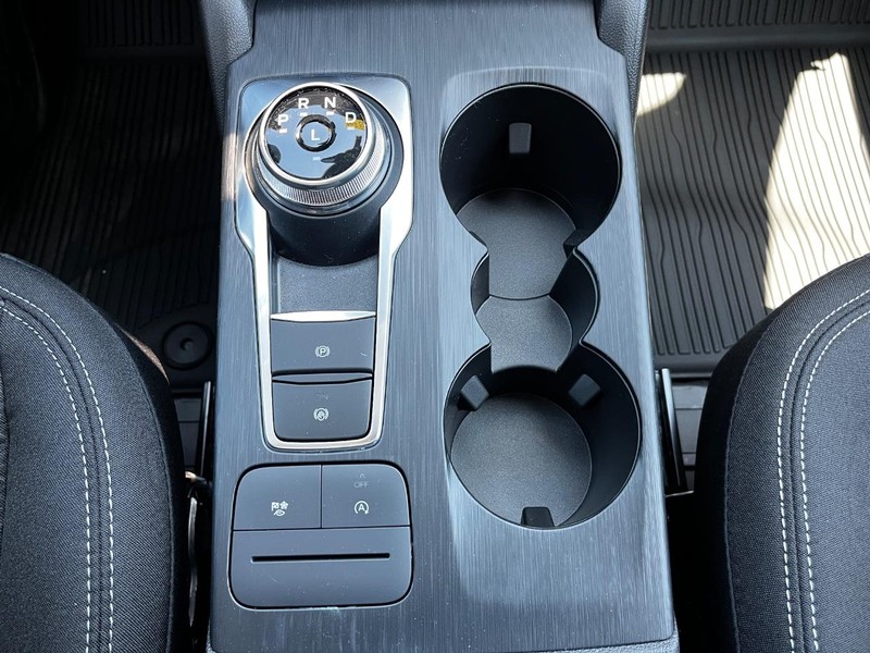 Ford Escape Vehicle Image 14