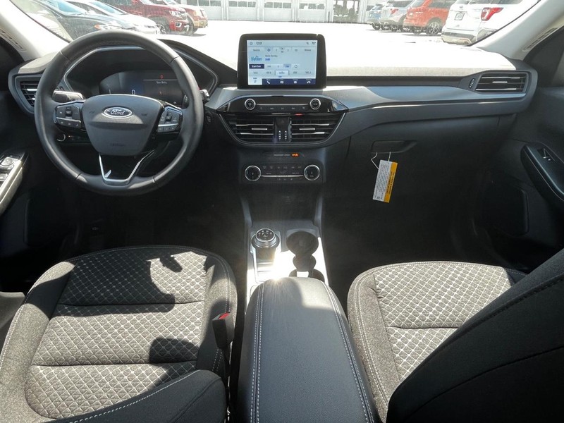 Ford Escape Vehicle Image 05