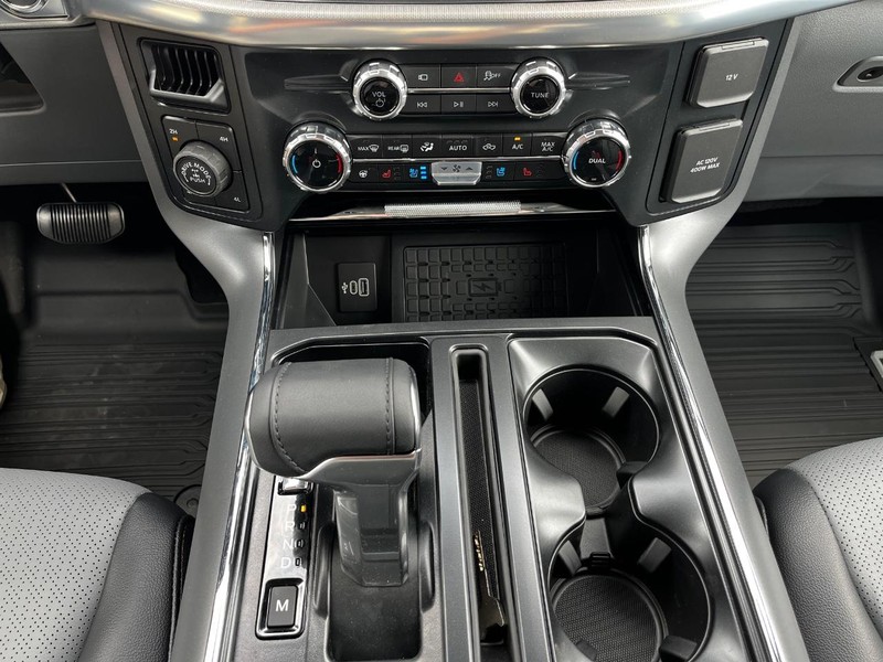 Ford F-150 Vehicle Image 15