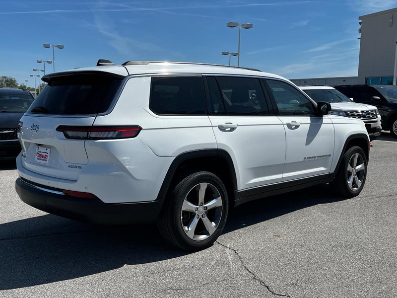 Jeep Grand Cherokee L Vehicle Image 03