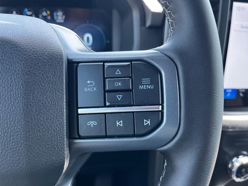 Ford F-150 Vehicle Image 11