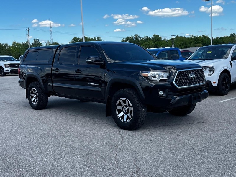 Toyota Tacoma 4WD Vehicle Image 02