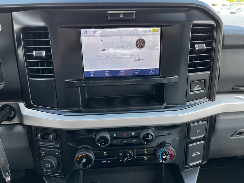 Ford Super Duty F-250 SRW Vehicle Image 13