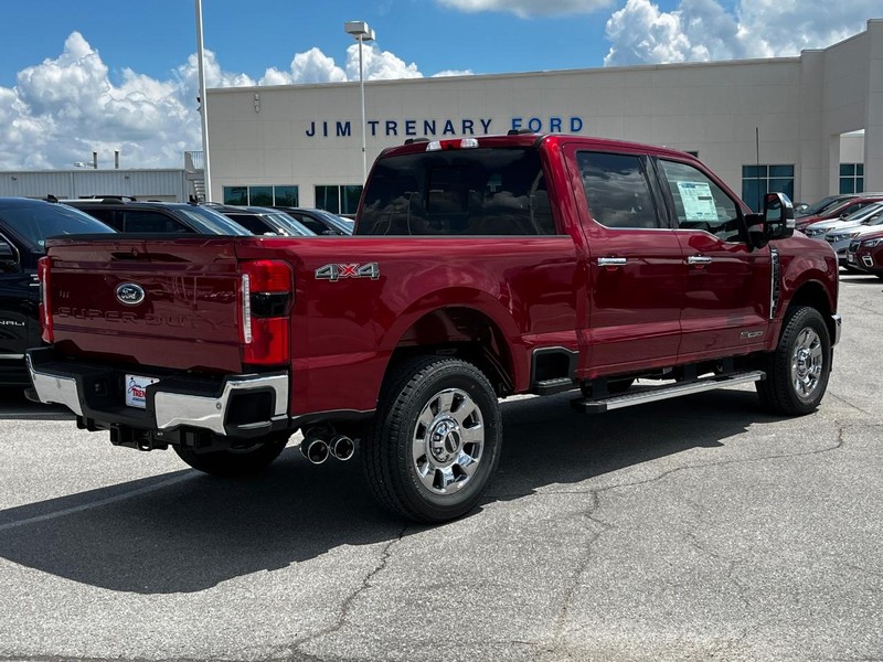 Ford Super Duty F-250 SRW Vehicle Image 03