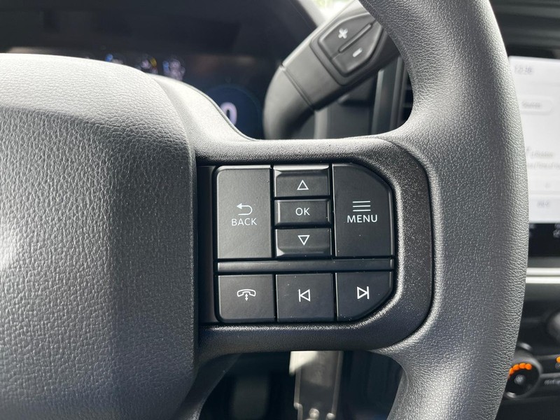 Ford F-150 Vehicle Image 12