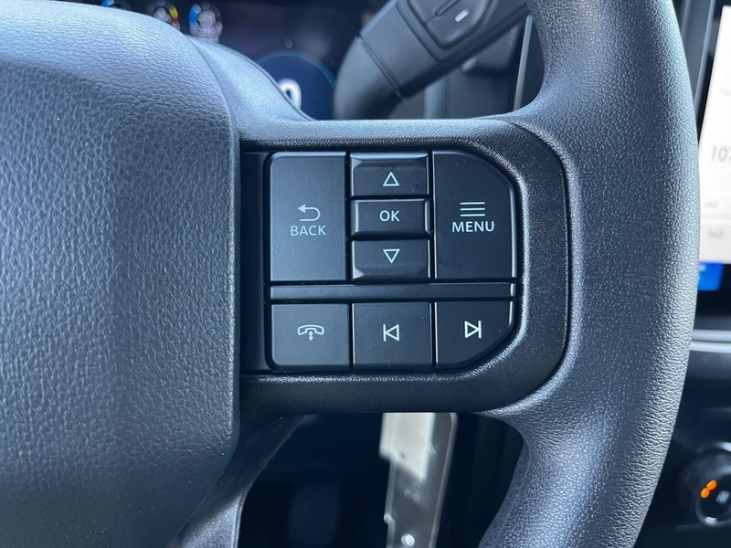 Ford F-150 Vehicle Image 11