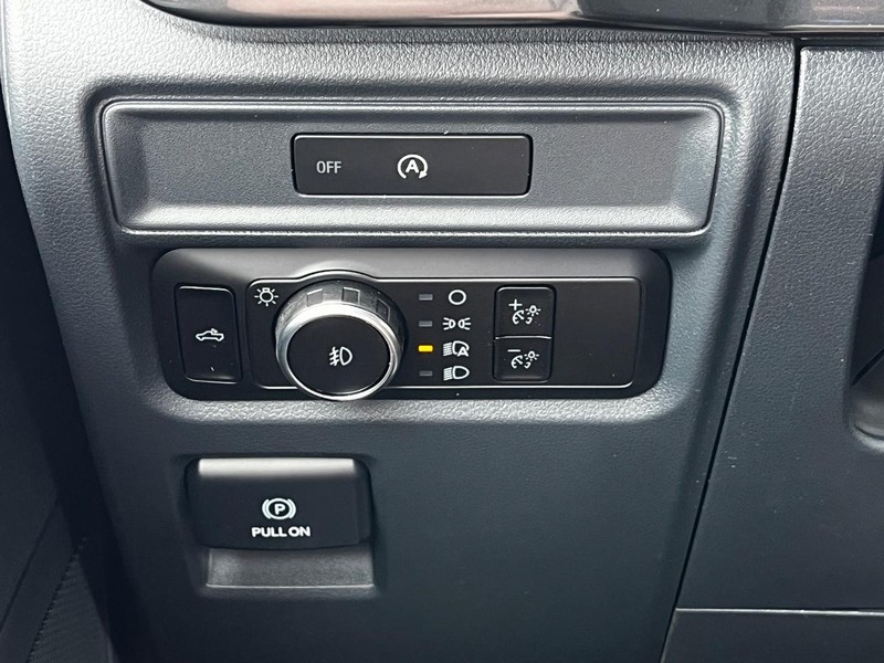 Ford F-150 Vehicle Image 10