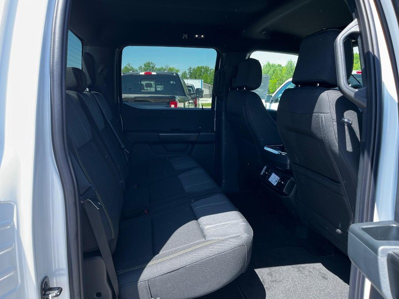 Ford F-150 Vehicle Image 04