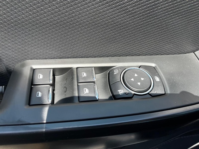 Ford F-150 Vehicle Image 08
