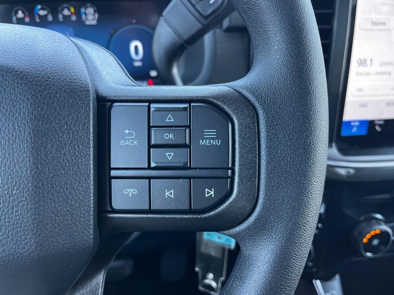 Ford F-150 Vehicle Image 11