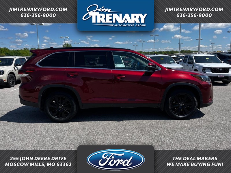 Used 2019 Toyota Highlander SE with VIN 5TDJZRFH4KS953466 for sale in Moscow Mills, MO