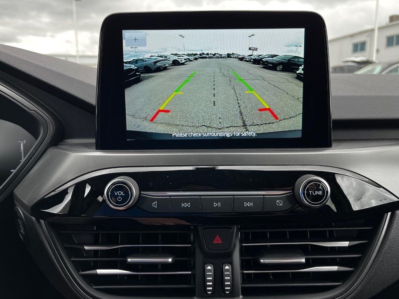 Ford Escape Vehicle Image 15