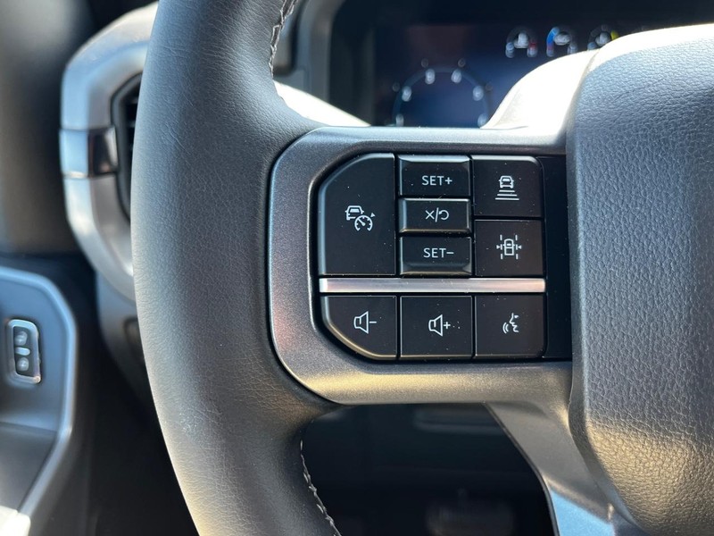 Ford F-150 Vehicle Image 12