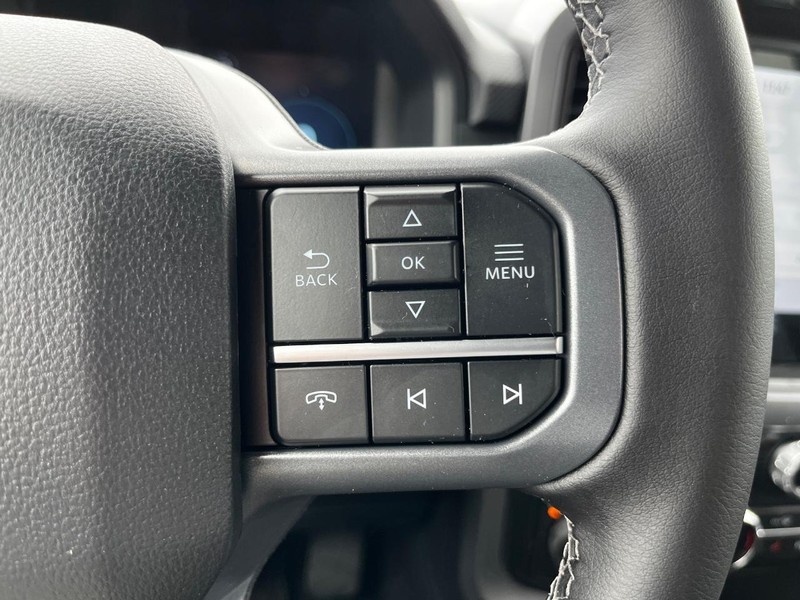 Ford F-150 Vehicle Image 12
