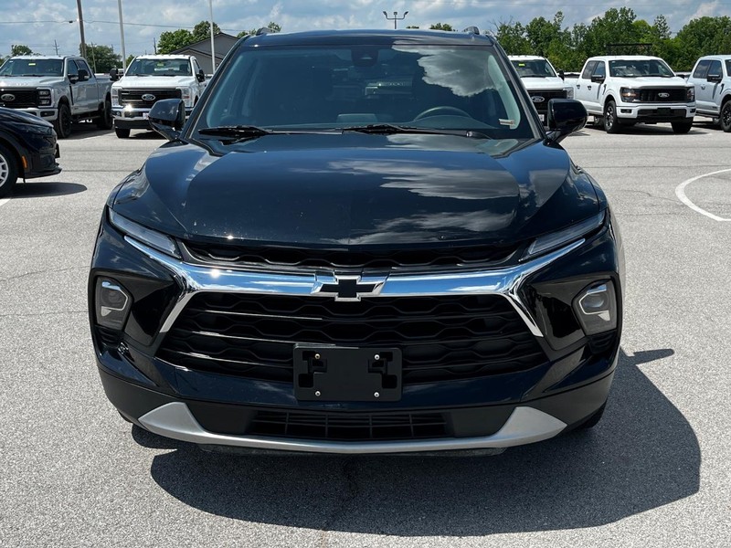Chevrolet Blazer Vehicle Image 09